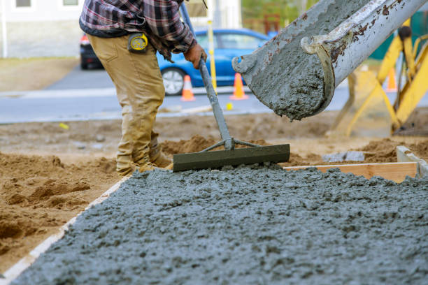 Best Concrete Sidewalk Installation  in Aust, IN