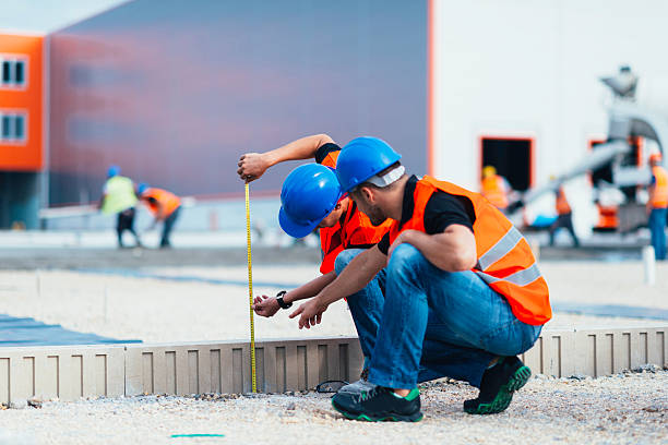 Best Driveway Concrete Repair  in Aust, IN